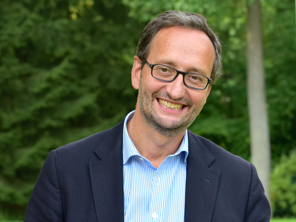 portrait Mathieu Detchessahar