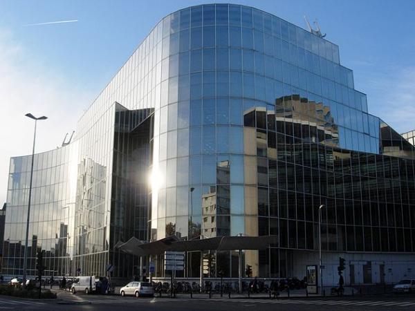 vue extérieure de l'ensemble de la bibliothèque