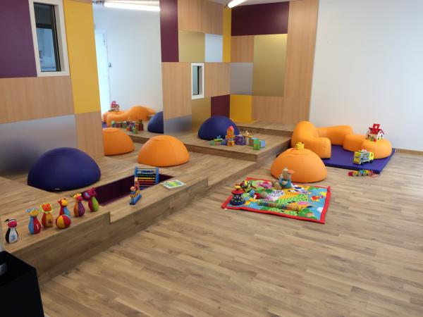 vue de l'espace "tout-petits" de la bibliothèque