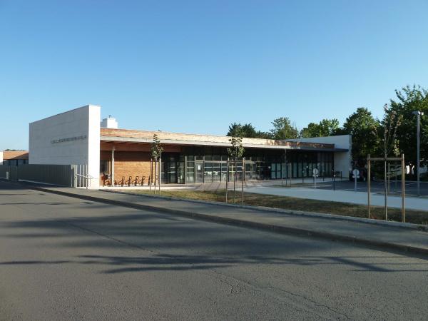 vue extérieure de l'ensemble de la bibliothèque